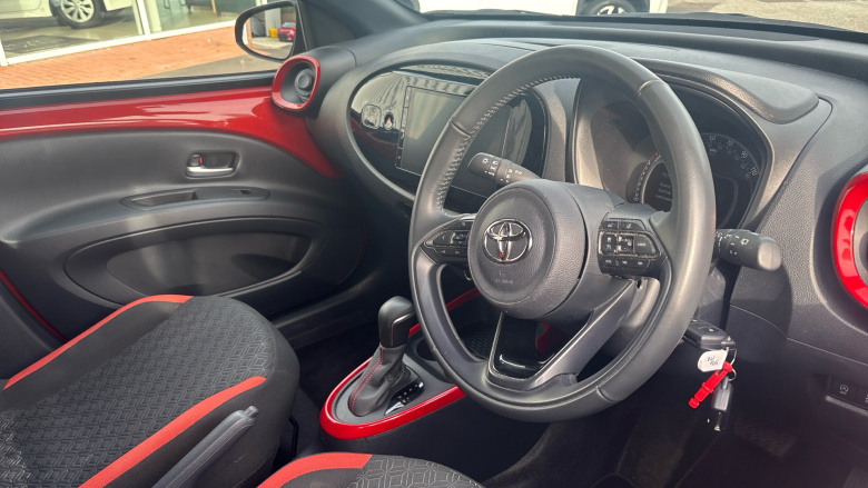 Toyota Aygo X 1.0 VVT-i Edge 5dr Auto Petrol Hatchback